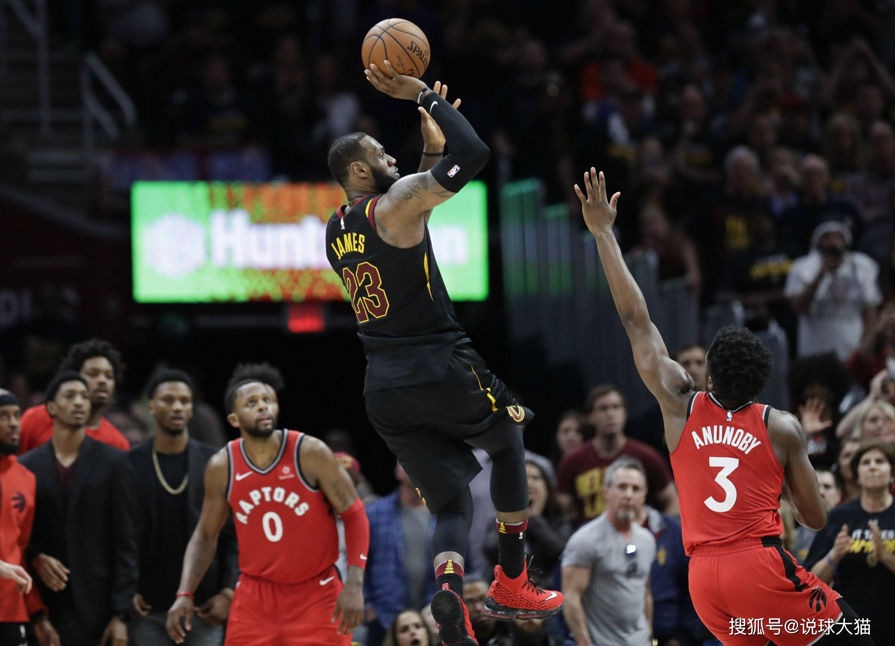 nba压哨绝杀集锦,nba压哨绝杀英文解说