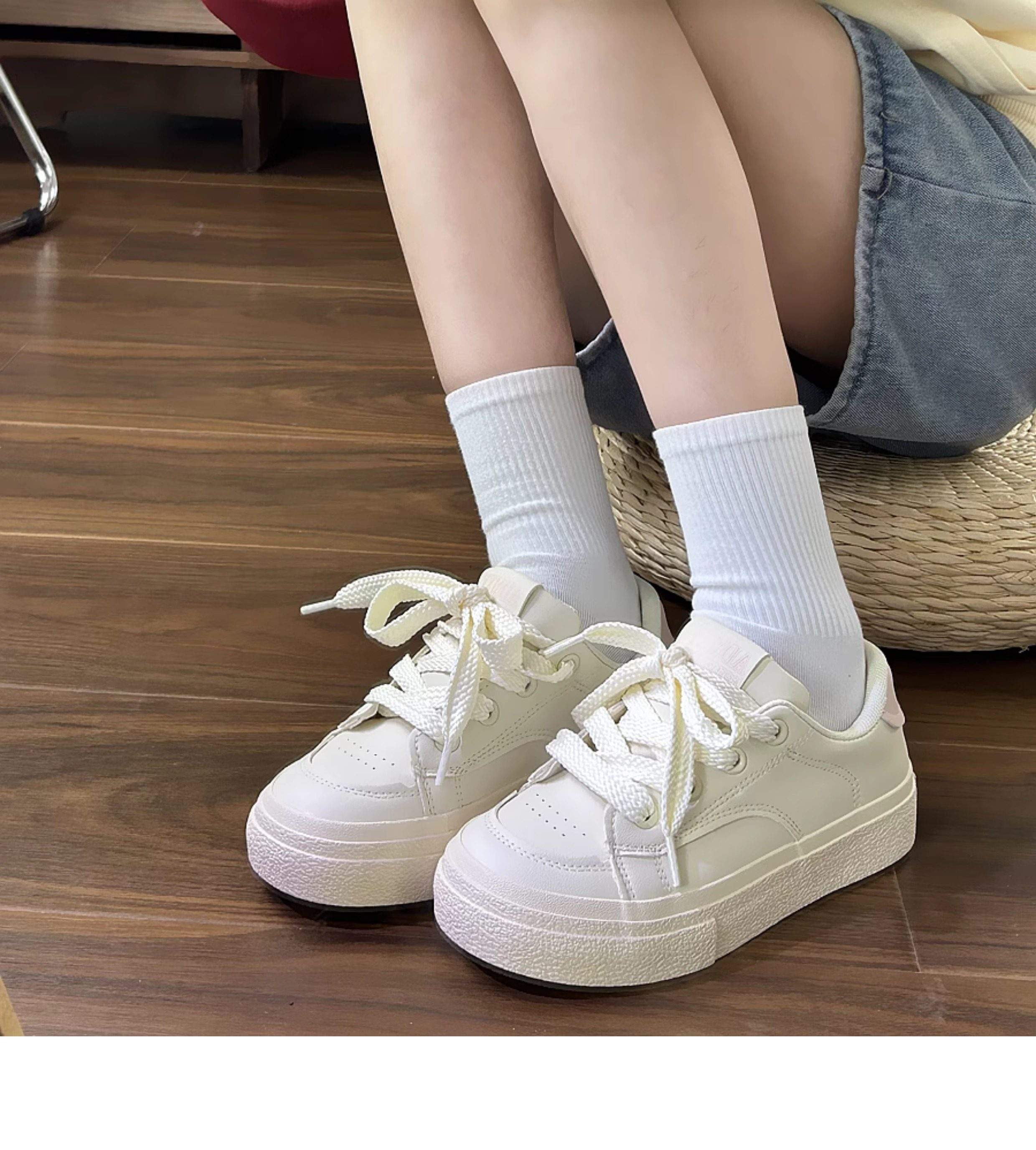 足球小白足球鞋女生,足球小白足球鞋女生可以穿吗