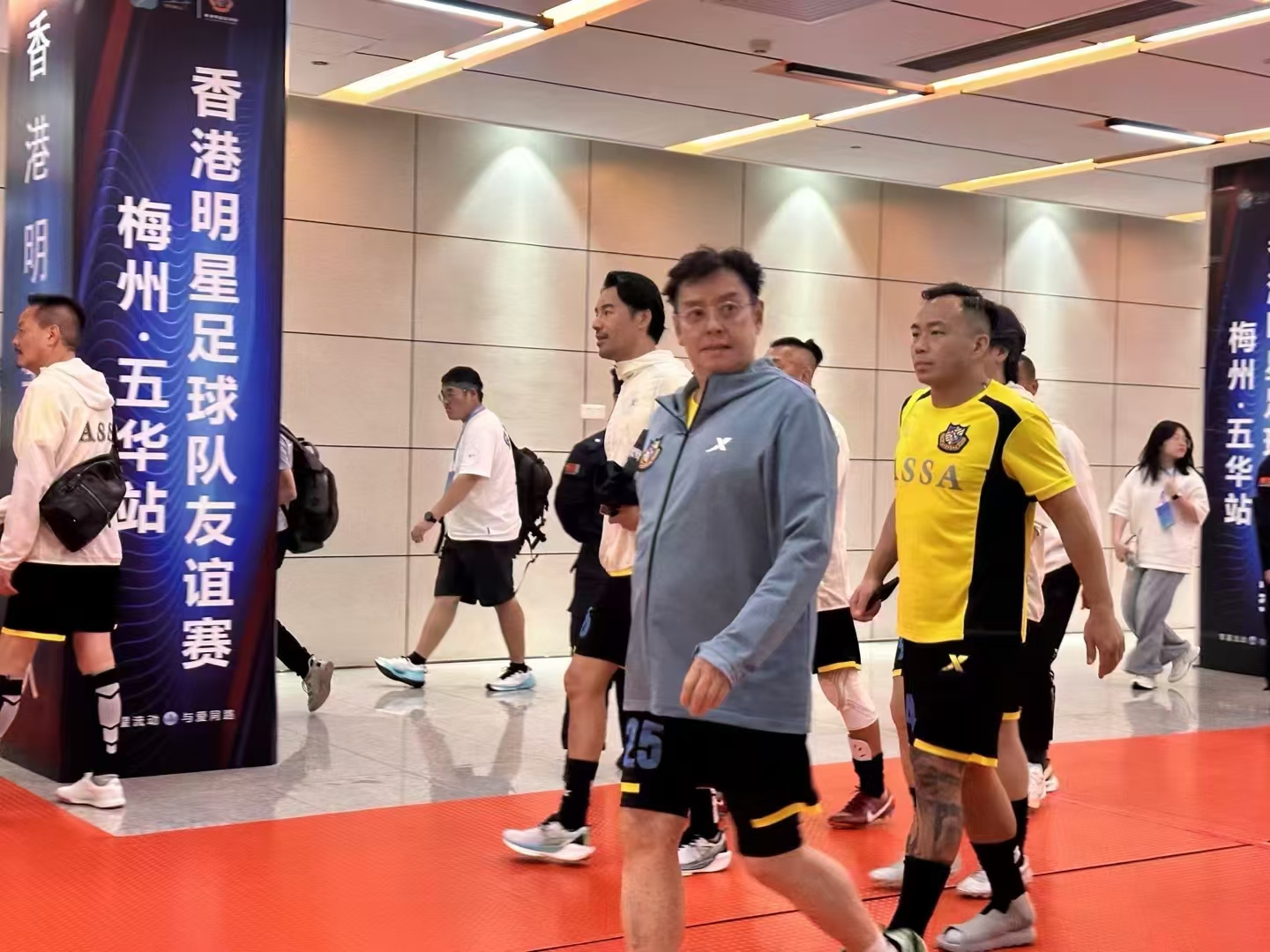 足球球星参加足球挑战,足球球星参加足球挑战的有哪些 足球球星参加足球挑战,足球球星参加足球挑战的有哪些